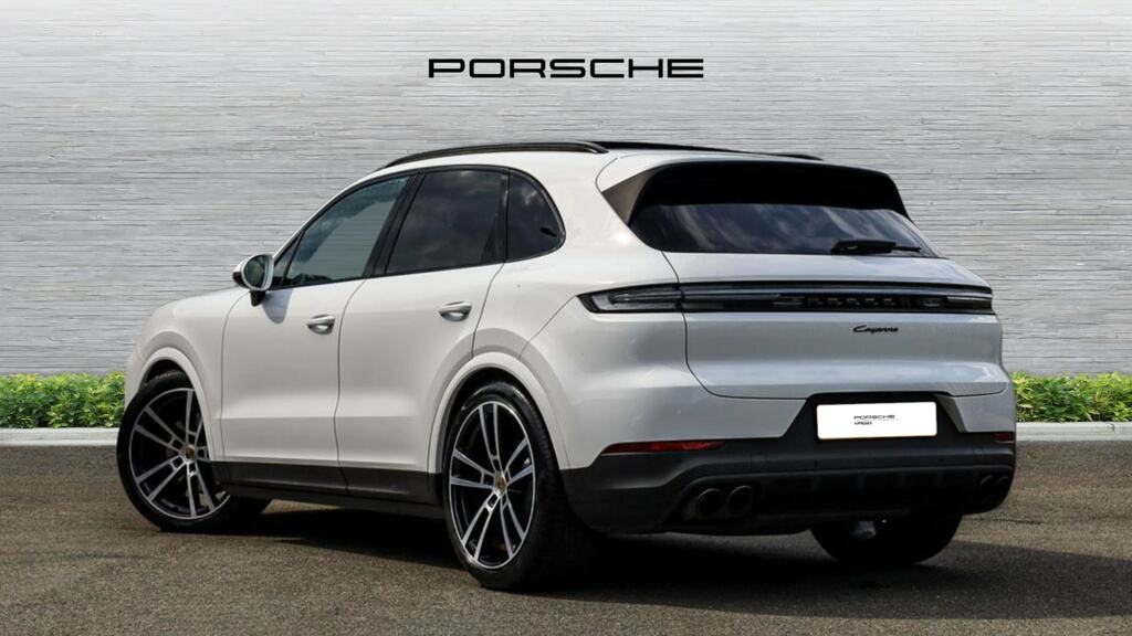 Porsche Cayenne Tiptronic S White #4