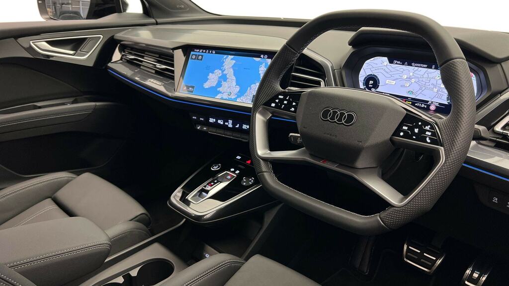 Audi Q4 E Tron 150Kw 40 63Kwh Black Edition Tech Pack RJ75YDA Black #6