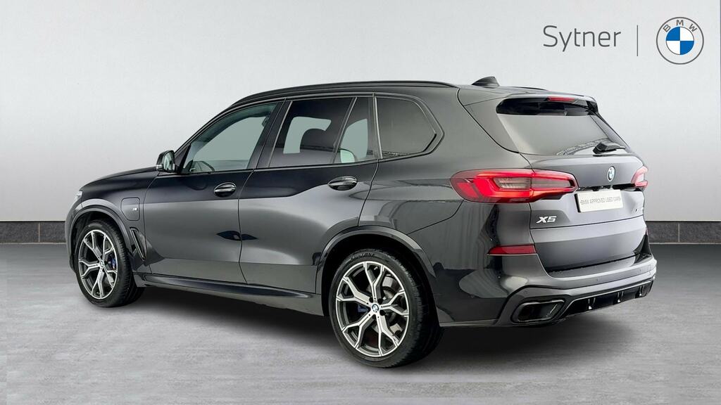 BMW X5 Xdrive45e M Sport YG71TKF Black #2