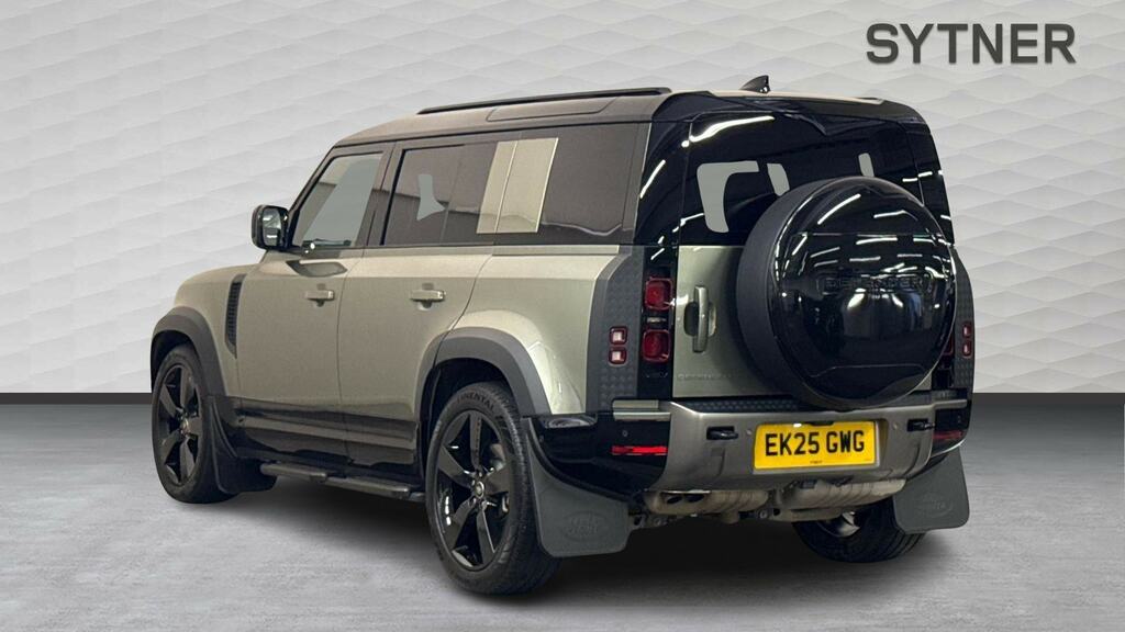 Land Rover Defender 110 3.0 D350 X-dynamic Hse 110 7 Seat EK25GWG Green #2