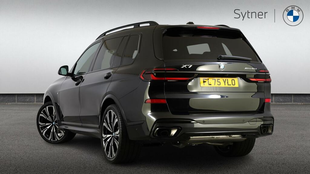 BMW X7 Xdrive40d Mht M Sport Step FL75YLO Black #2