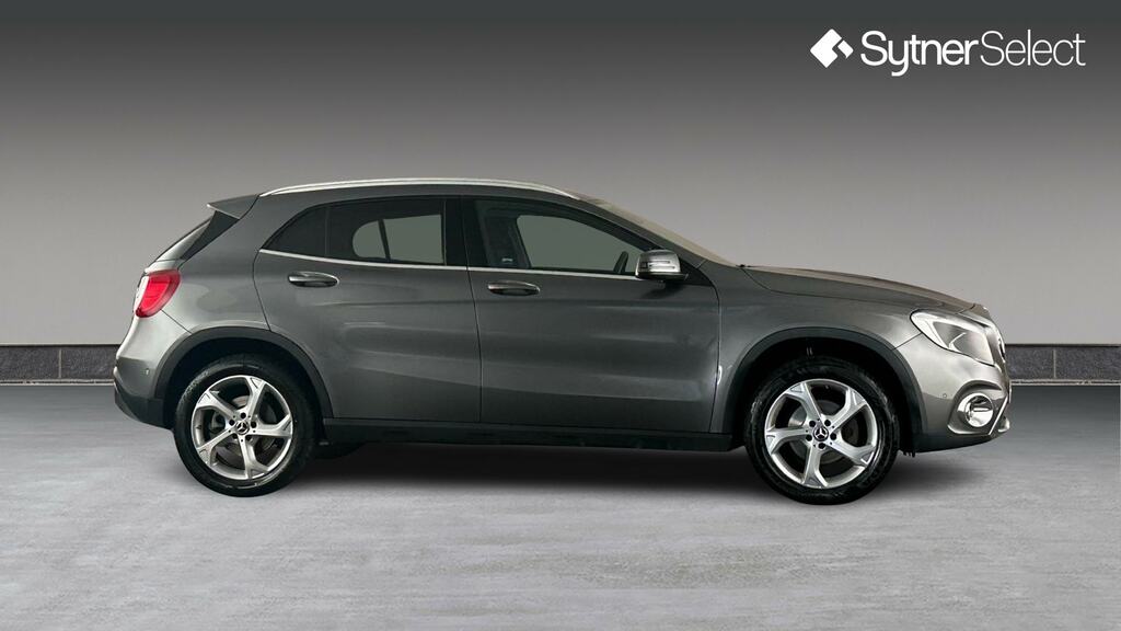 Mercedes-Benz GLA Class Gla 200 Sport Executive Grey #3