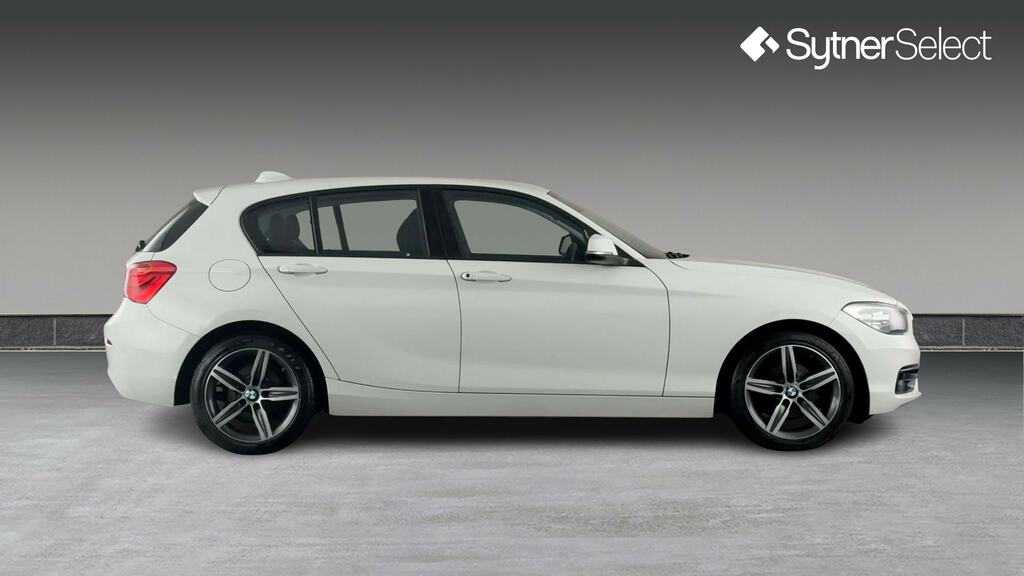 BMW 1 Series 118I 1.5 Sport Nav MW67HBK White #3
