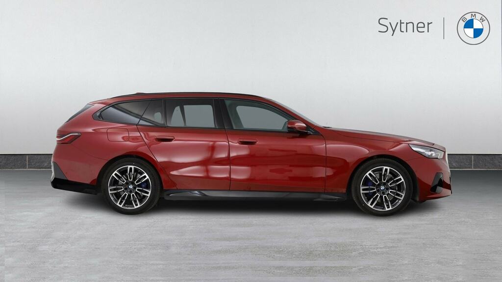 BMW 5 Series 520I M Sport Tech Plus YH75EEO Red #3