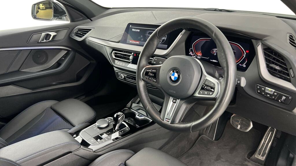 BMW 1 Series 118I 136 M Sport Step YK24ATZ White #6
