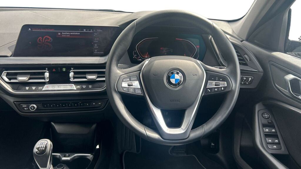 BMW 1 Series 118I 136 Sport Live Cockpit Professional VK73RBU Blue #5
