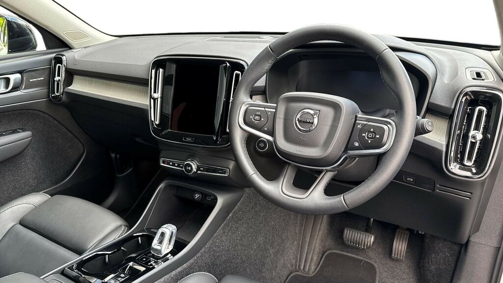 Volvo XC40 2.0 B4p Ultra Dark WF75BWC White #5