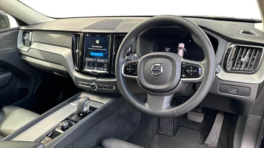 Volvo XC60 2.0 B5p Plus Dark Awd Geartronic CF23RWV Black #5