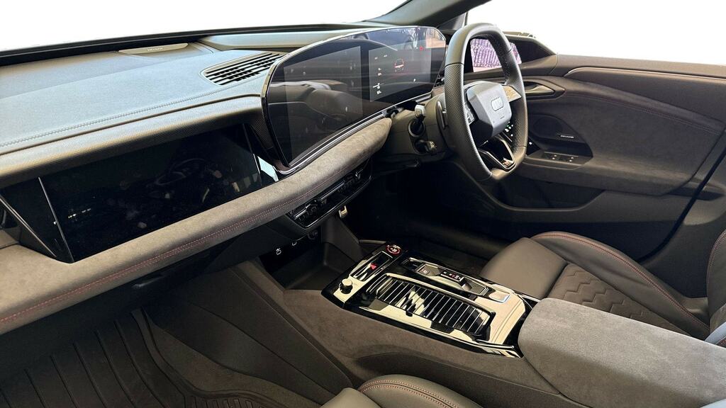Audi A6 E-tron Avant 210Kw 83Kwh Edition 1 Sv Pro Blue #2