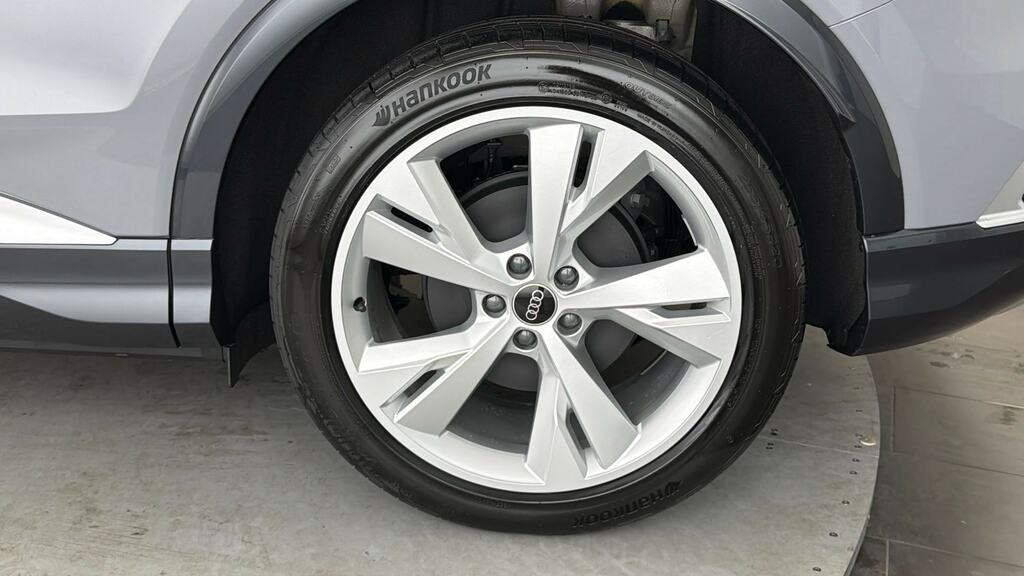 Audi Q4 E Tron 150Kw 40 63Kwh S Line Leather LB26OSJ Grey #5