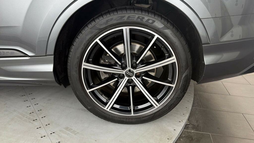 Audi Q7 50 Tdi Quattro Black Edition Tiptronic RK73MGE Grey #4