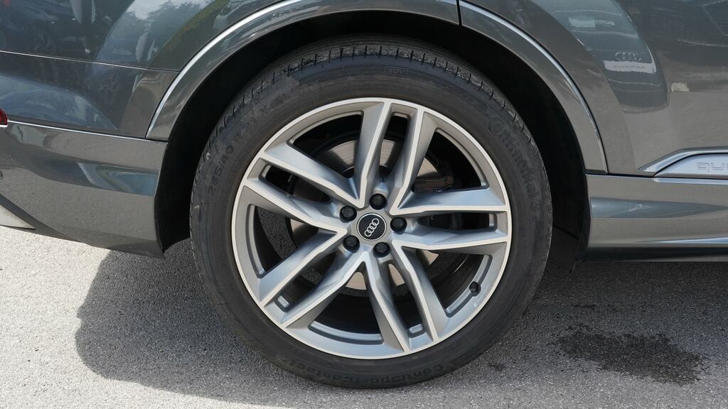 Audi Q7 50 Tdi Quattro S Line Tiptronic Cs Pack Grey #5