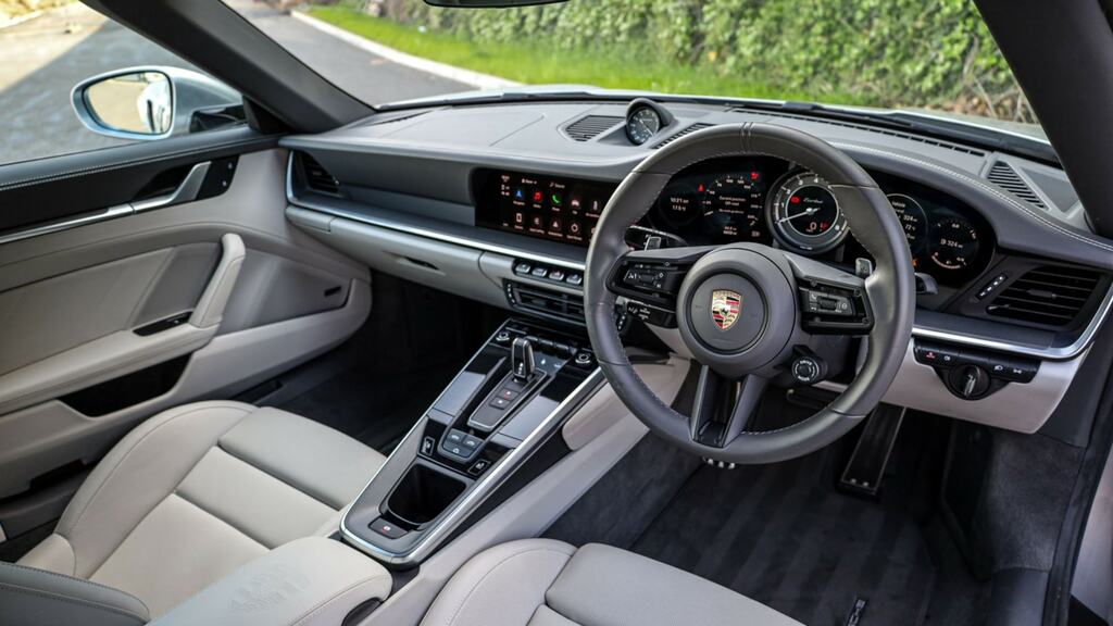 Porsche 911 2dr Pdk Silver #5