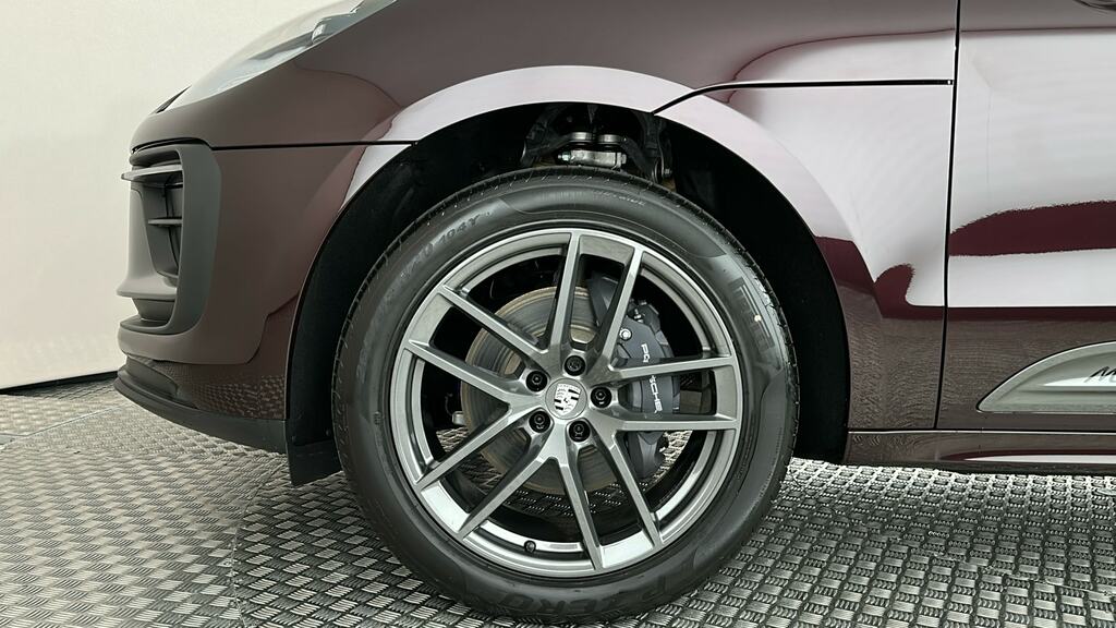 Porsche Macan T Pdk VX26MRY Purple #6
