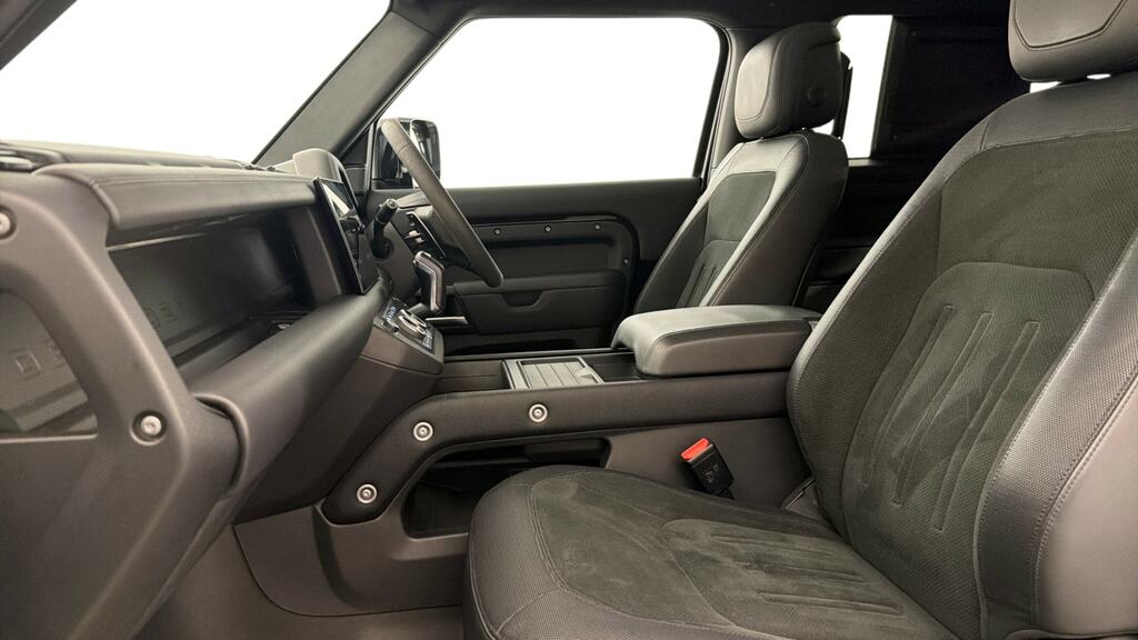 Land Rover Defender 90 5.0 P525 V8 90 Black #3