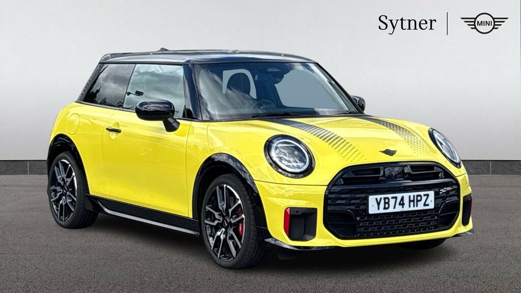 Mini Hatch 2.0 John Cooper Works Level 3 Yellow