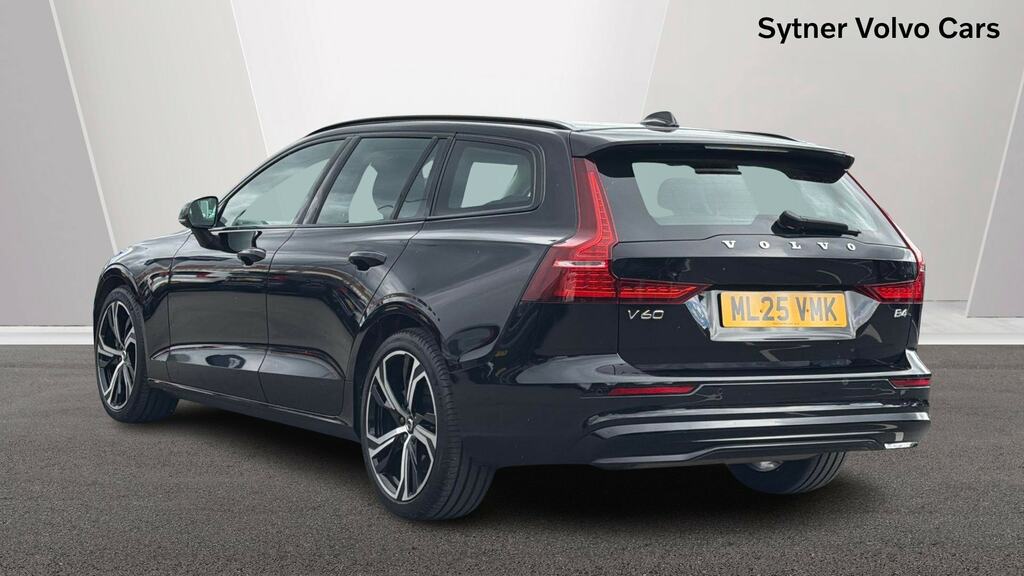 Volvo V60 2.0 B4p Plus Dark 7 Speed ML25VMK Black #2