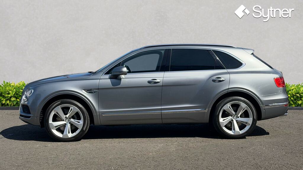 Bentley Bentayga 4.0 V8 Citytouring Spec Silver #3
