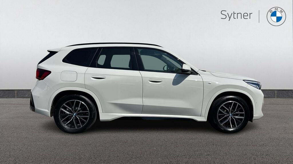 BMW iX1 230Kw Xdrive30 M Sport 65Kwh CA25KLP White #3