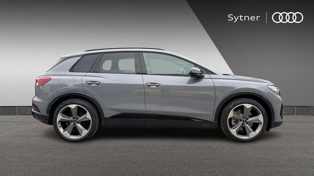 Audi Q4 E Tron 150Kw 40 63Kwh Black Edition Tech Pack YK26GNO Grey #4