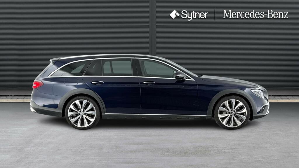 Mercedes-Benz E Class E350d 4Matic 9G-tronic YD18NSN Blue #4