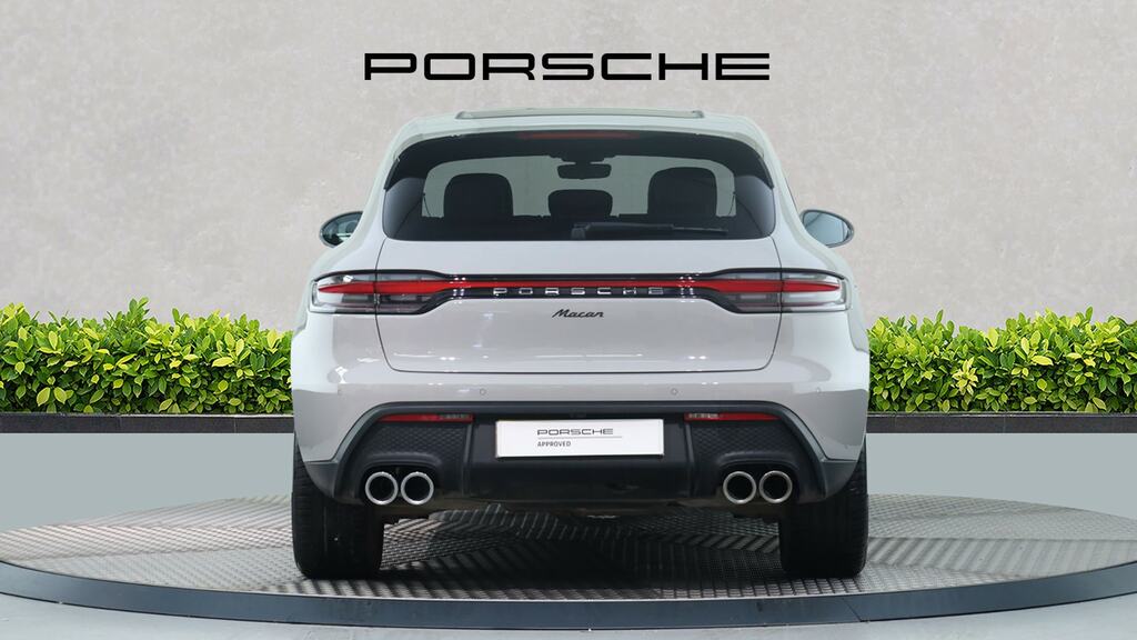 Porsche Macan 5dr Pdk GY23KMO White #6