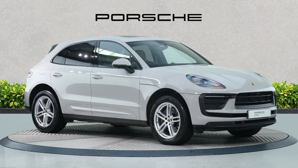 Porsche Macan 5dr Pdk White