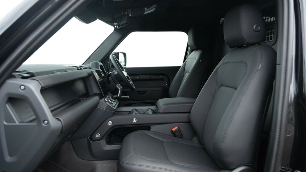 Land Rover Defender 90 3.0 D250 Hard Top X-dynamic Se YC26ZZD Black #3