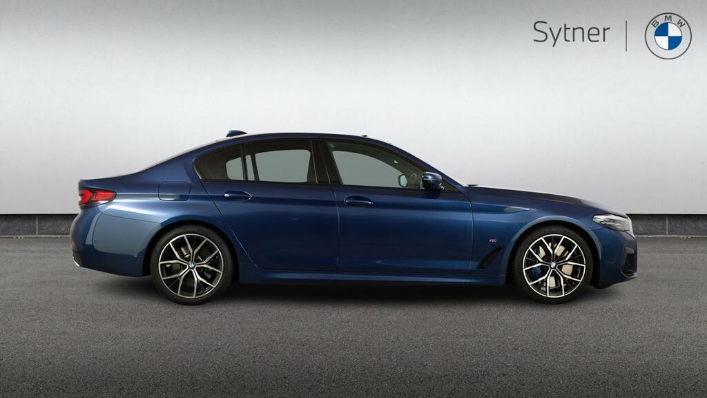 BMW 5 Series 530D Xdrive Mht M Sport Blue #3