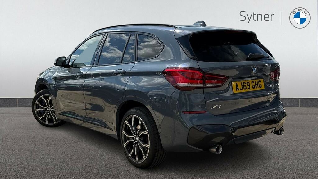 BMW X1 Sdrive 18D M Sport Blue #2