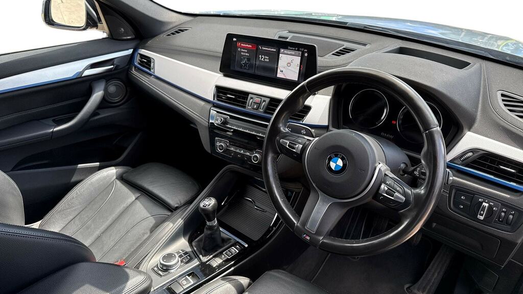 BMW X1 Sdrive 18D M Sport Blue #6