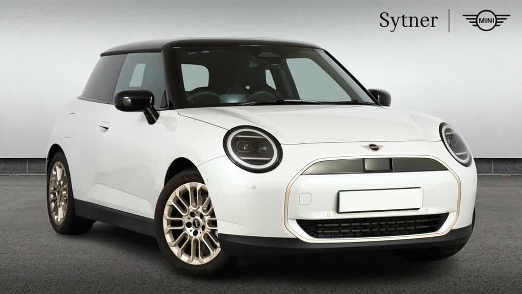 Mini Hatch 135Kw E Exclusive 41Kwh White