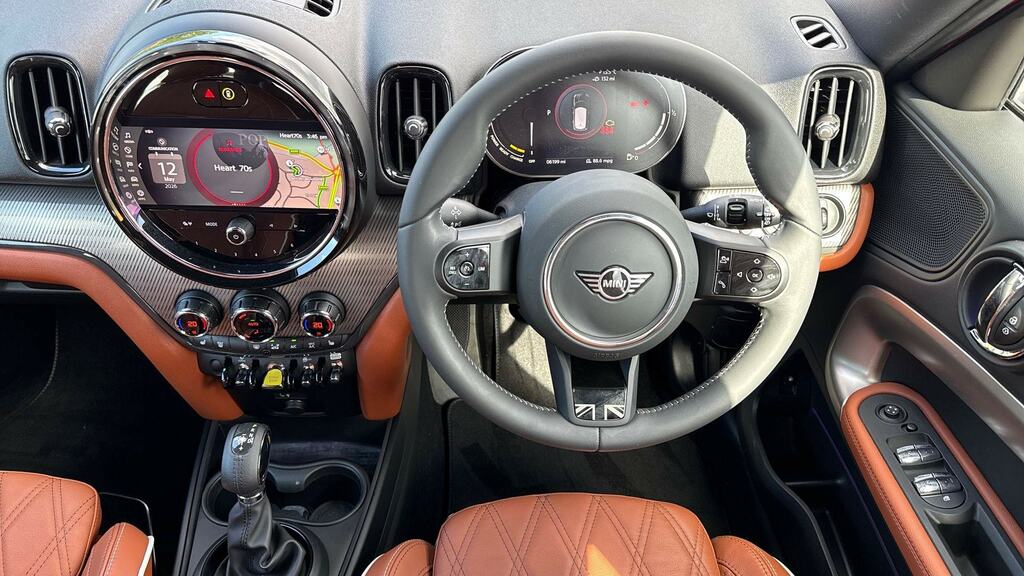 Mini Countryman 1.5 Cooper S E Exclusive Prem All4 Phev Red #5