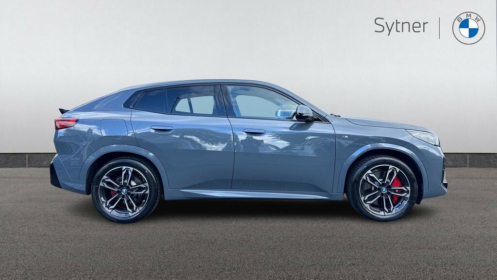 BMW iX2 150Kw Edrive20 M Sport 65Kwh Techpro YG75OAZ Blue #3