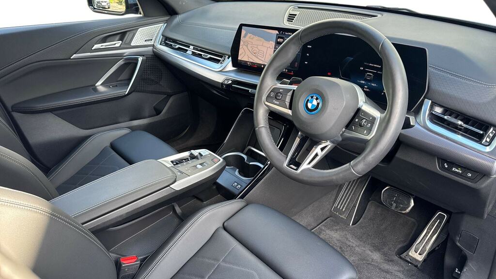 BMW iX2 150Kw Edrive20 M Sport 65Kwh Techpro YG75OAZ Blue #6