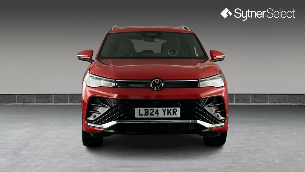 Volkswagen Tiguan 1.5 Etsi 150 R-line Launch Edition Dsg LB24YKR Red #4