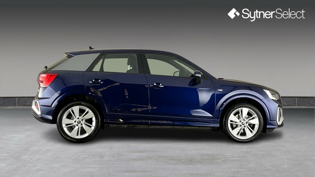 Audi Q2 35 Tdi Quattro S Line S Tronic GL21PVZ Blue #3