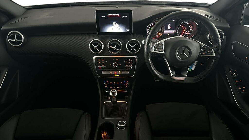 Mercedes-Benz A Class A160 Amg Line Blue #6