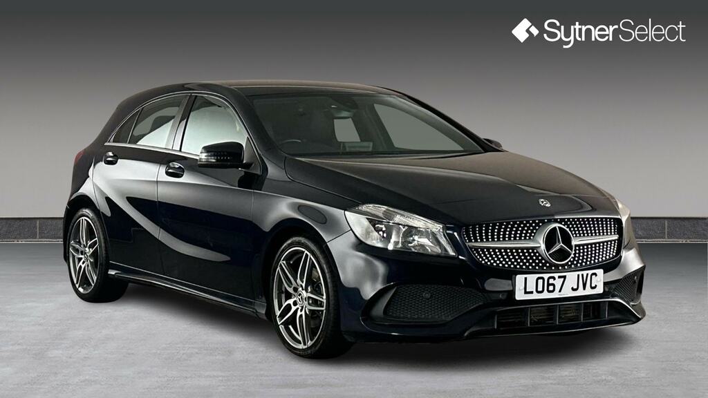 Mercedes-Benz A Class A160 Amg Line Blue