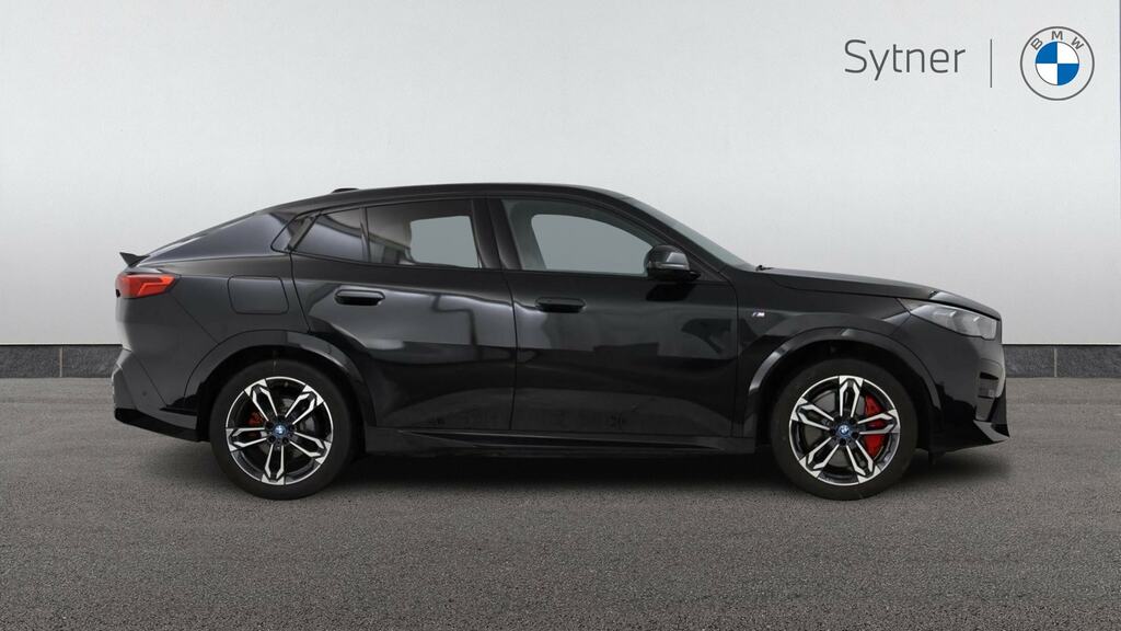 BMW iX2 230Kw Xdrive30 M Sport 65Kwh Techpro YL25EYP Black #3
