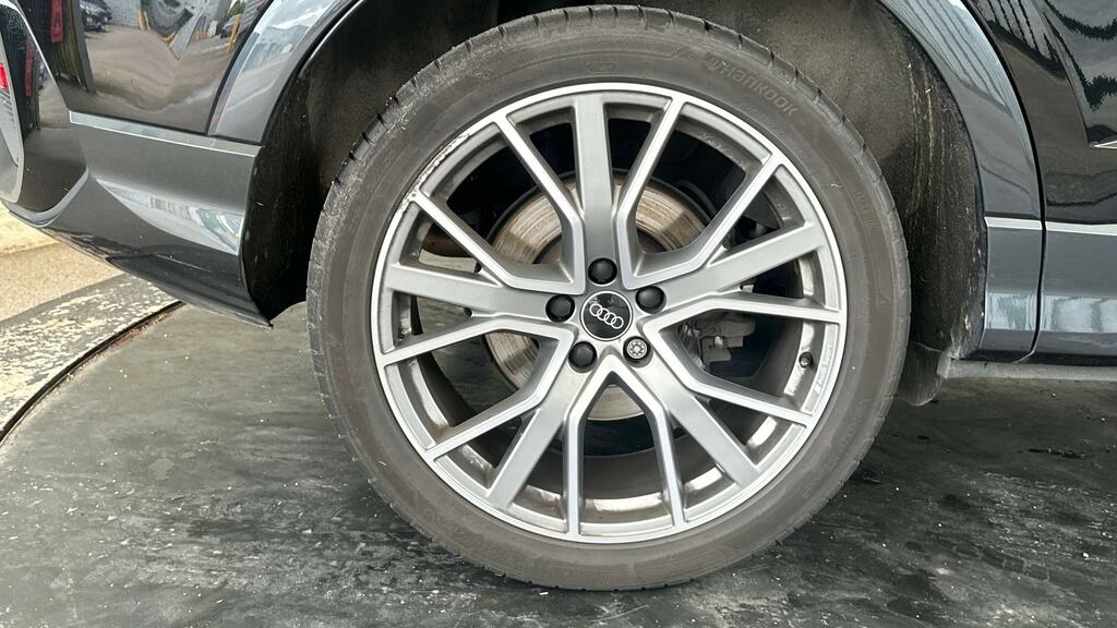 Audi Q3 40 Tfsi Quattro Black Ed S Tronic Tech Pack YG73XSU Black #5