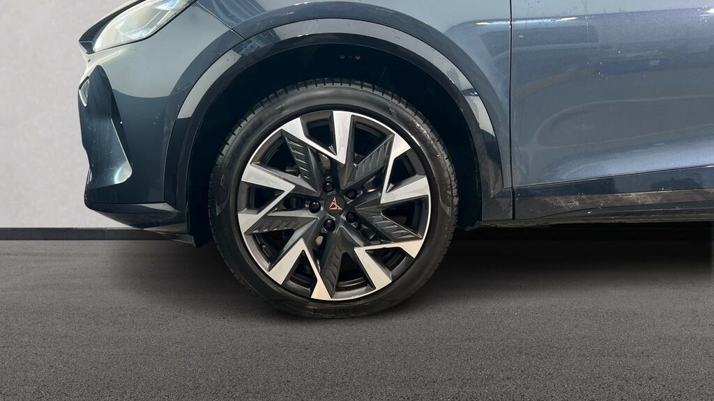 Cupra Formentor 1.5 Etsi 150 V2 Dsg DA25FGO Grey #5