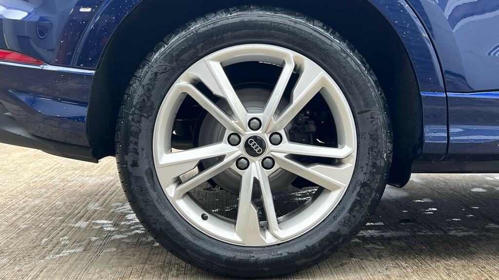Audi Q3 35 Tfsi S Line S Tronic DW23FZX Blue #5