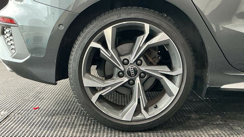 Audi A3 30 Tfsi S Line Comfortsound SB22RYD Grey #5