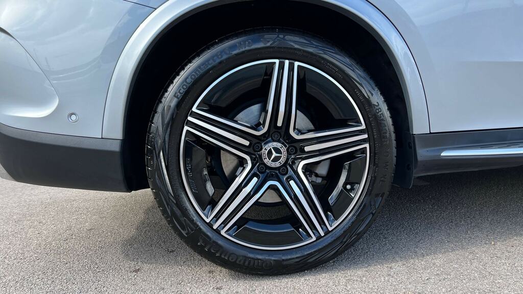 Mercedes-Benz GLC Class Glc 300 4Matic Amg Line Premium 9G-tronic KM73JFO Silver #5
