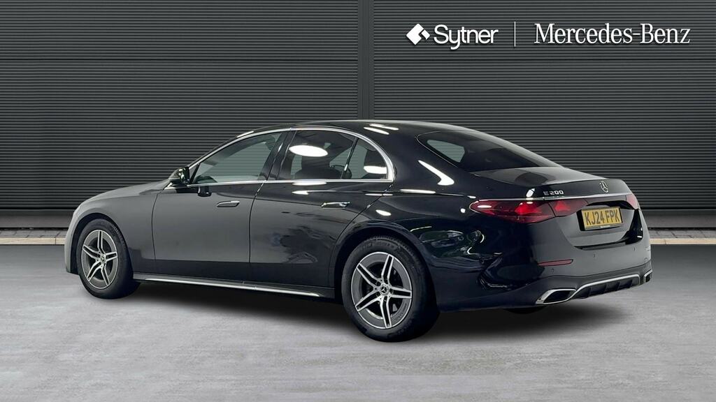 Mercedes-Benz E Class E200 Amg Line 9G-tronic Black #2