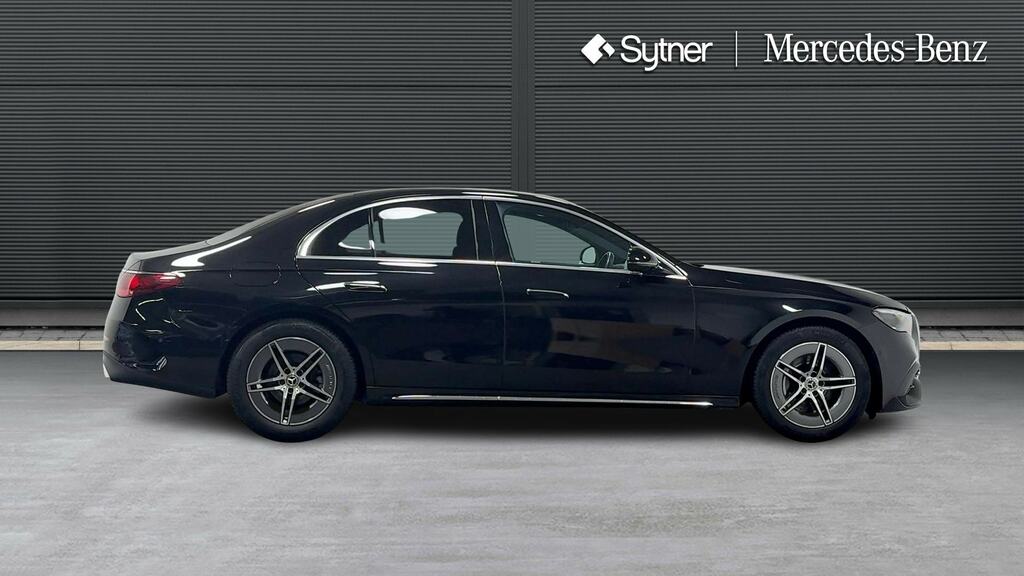 Mercedes-Benz E Class E200 Amg Line 9G-tronic Black #4