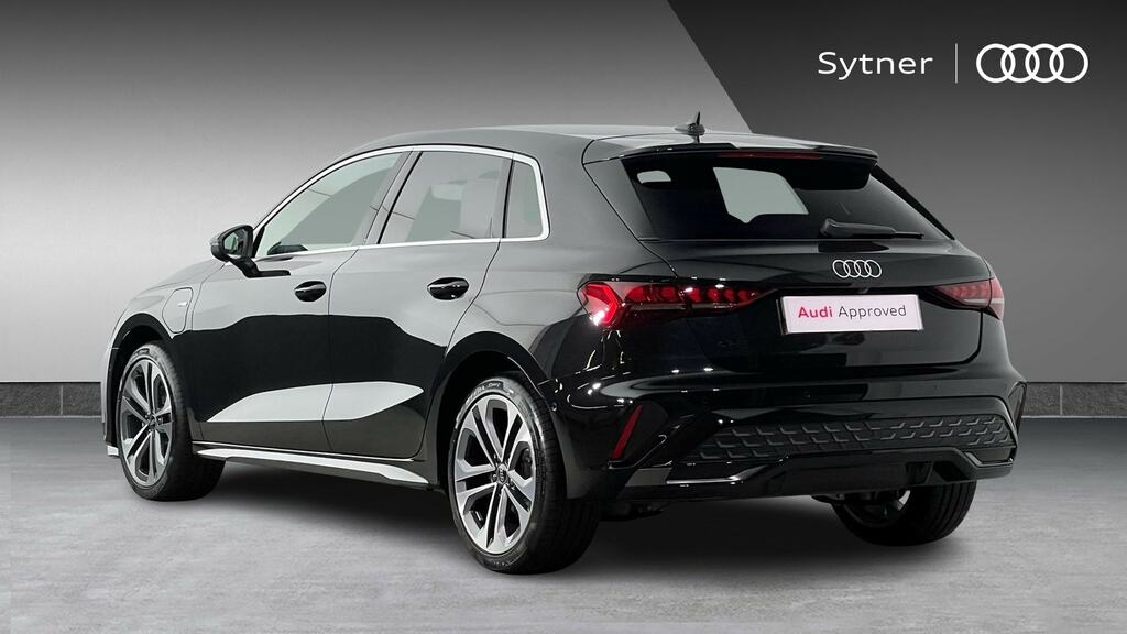 Audi A3 1.5 Tfsi E 204 S Line S Tronic Tech Pack FP26XZY Black #3