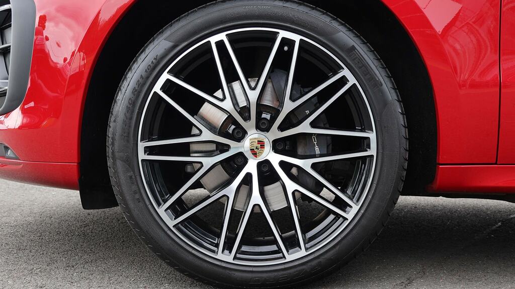 Porsche Macan T Pdk SH24UFV Red #4