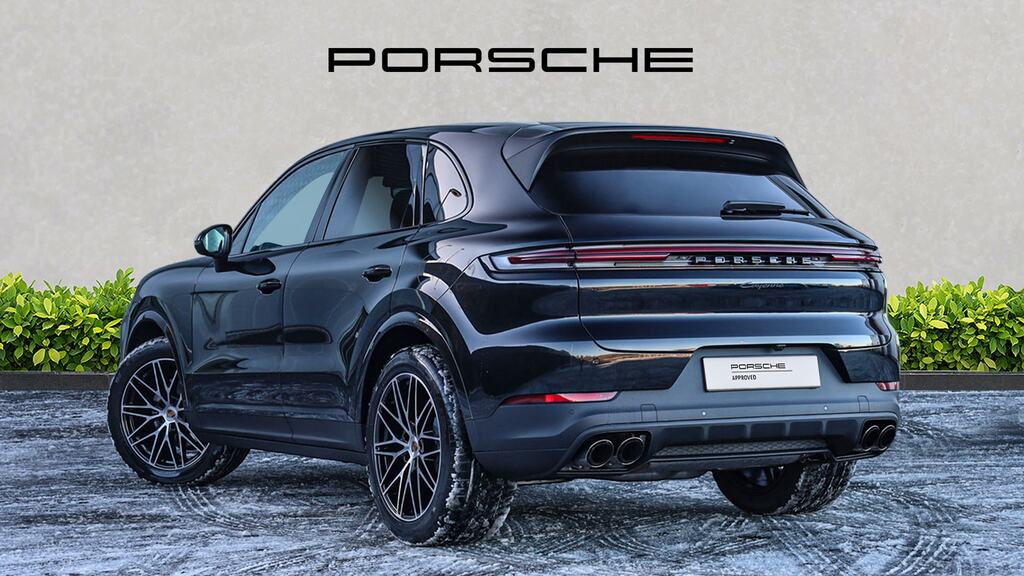 Porsche Cayenne Tiptronic S Black #2